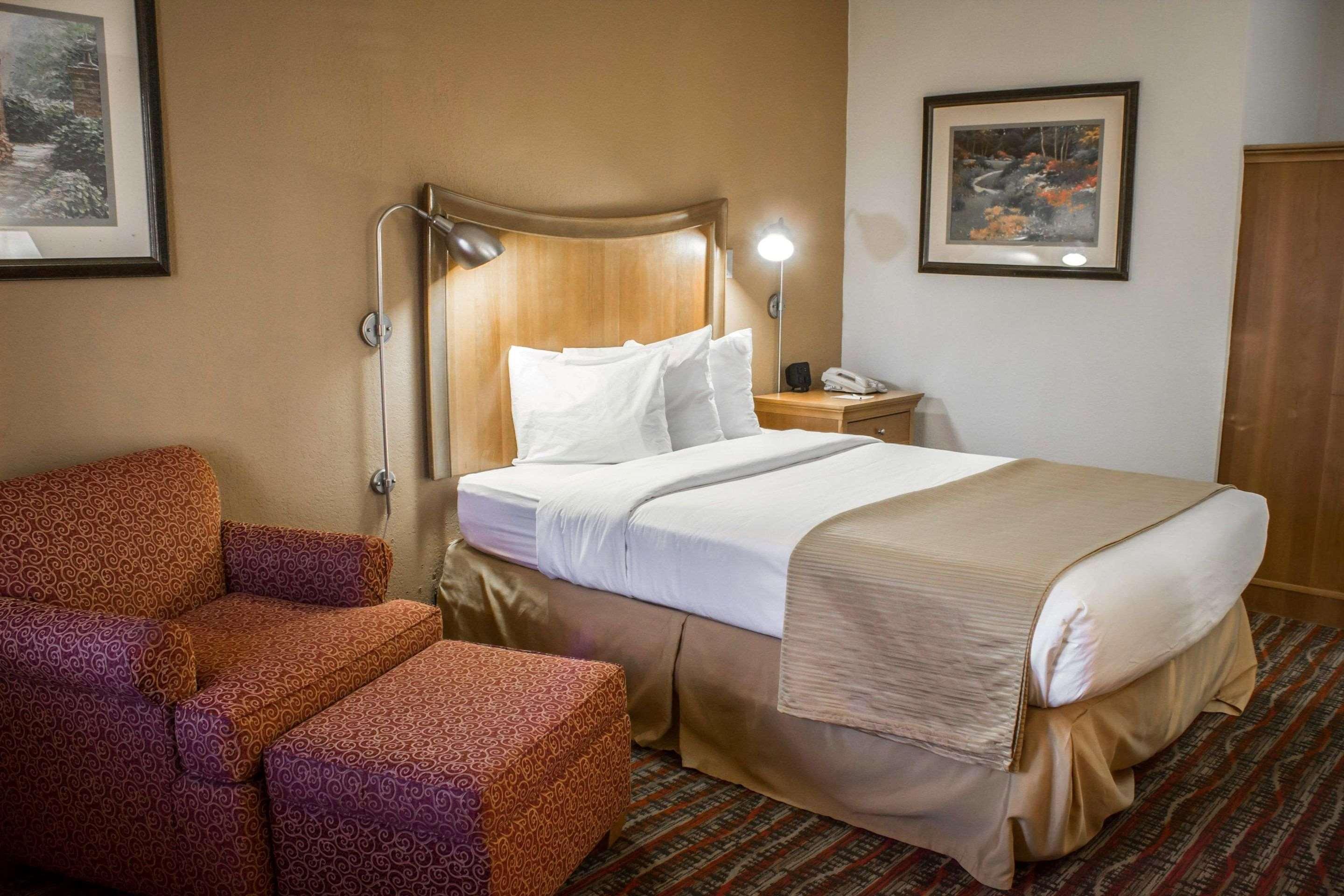 Hampton Inn แชเปิลฮิลล์ ภายนอก รูปภาพ