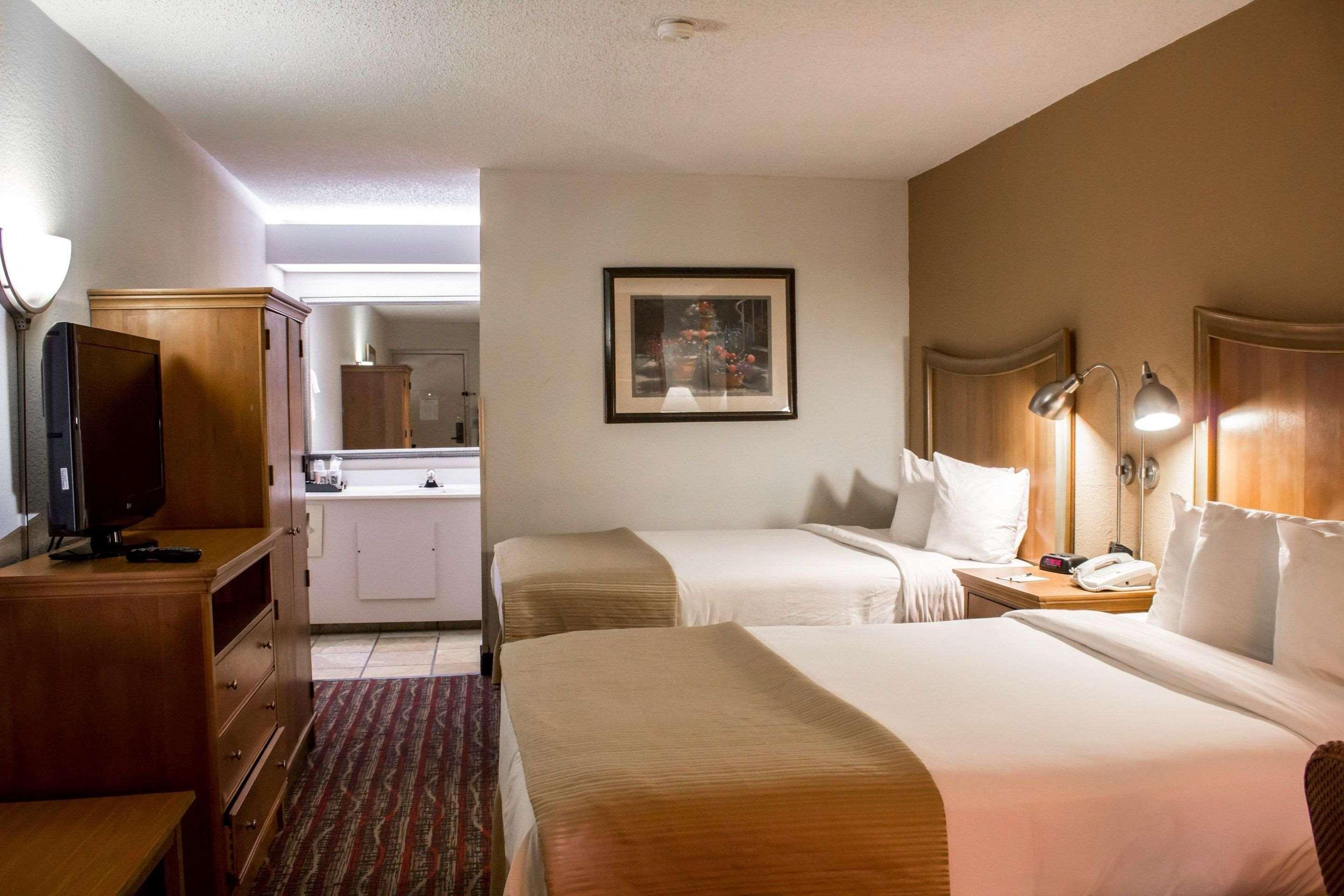 Hampton Inn แชเปิลฮิลล์ ภายนอก รูปภาพ